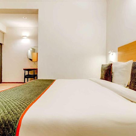 Hotel O Star Key Γκουργκάον Εξωτερικό φωτογραφία