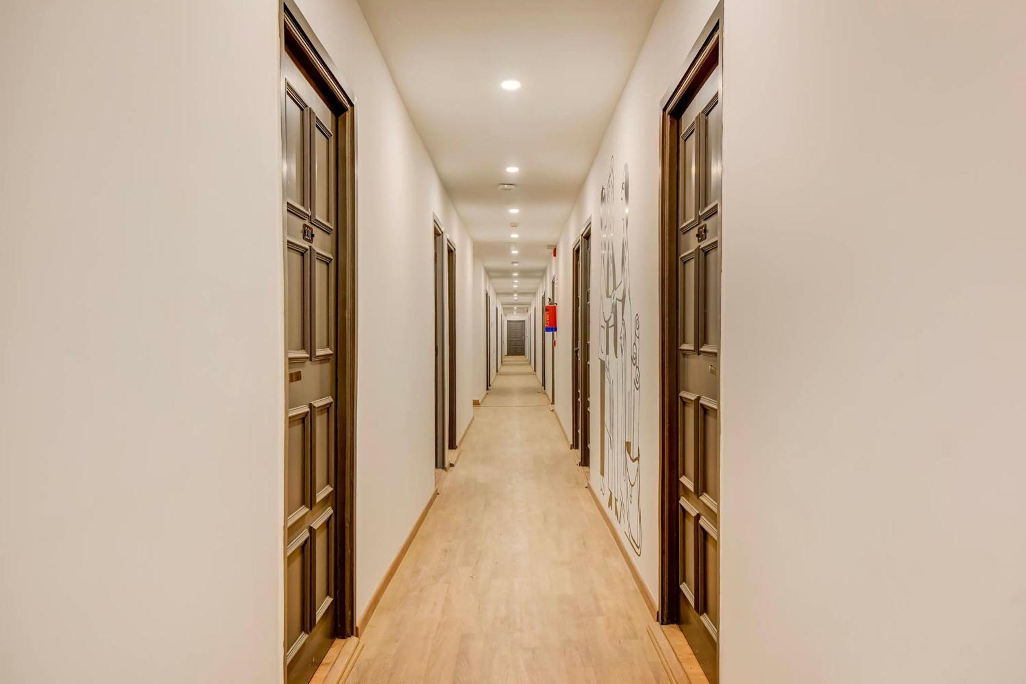 Hotel O Star Key Γκουργκάον Εξωτερικό φωτογραφία